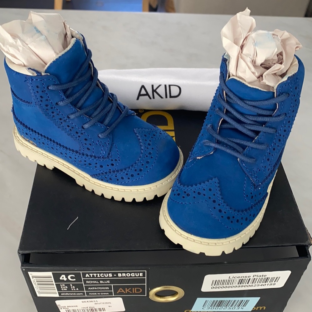 Akid Shoes